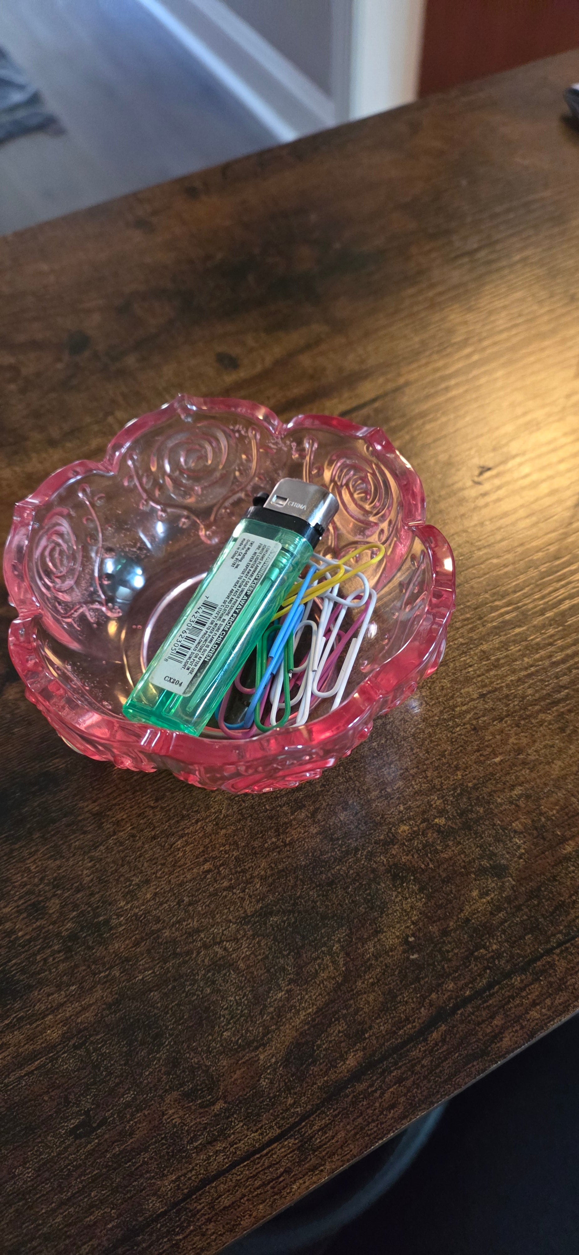 Handmade - Pink Bowl with Rose emblems
